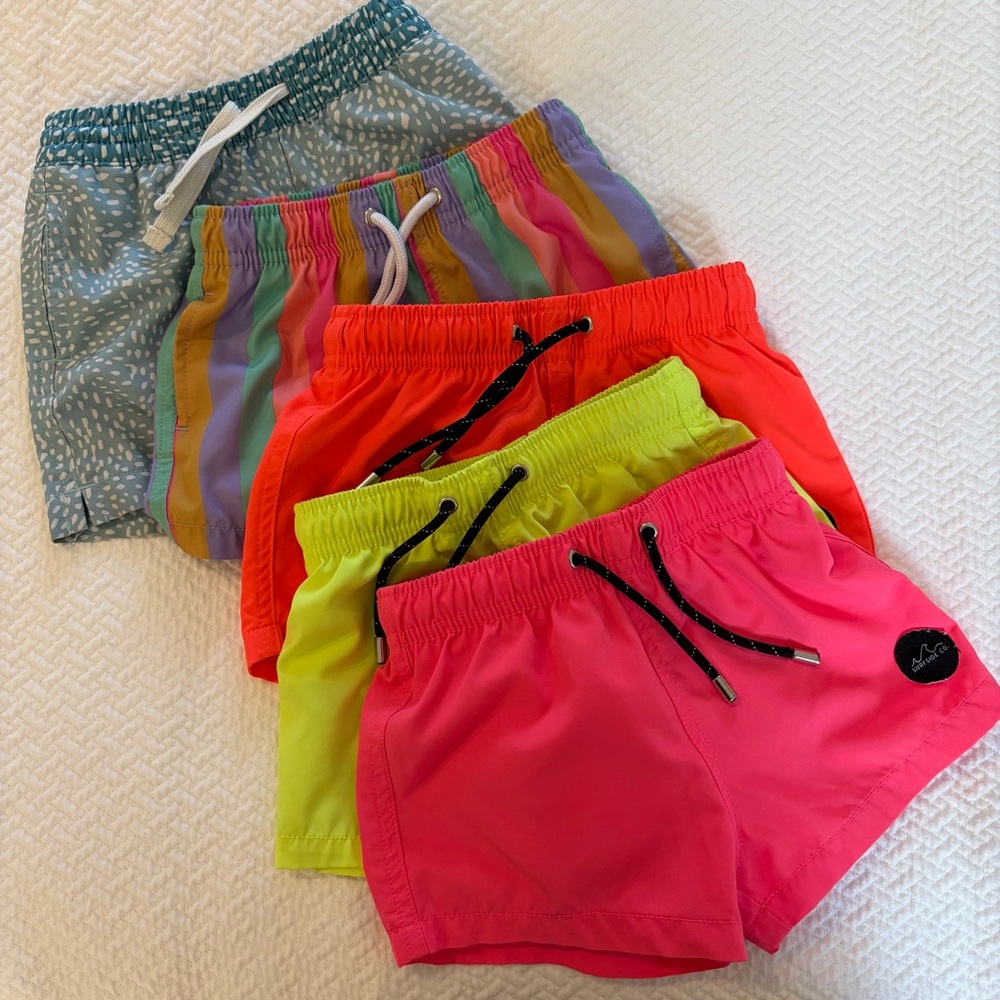Set of 5 bright colors boys swim trunks